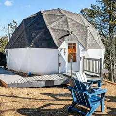 Serene Dome House with Beautiful Mountain Views!
