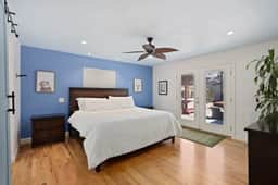 DU Haven- Hot Tub, Outdoor TV Lounge &3 Full Baths - Image 4
