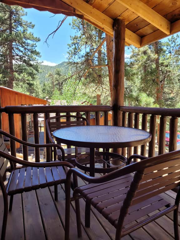 Cabin 7- Studio Cabin Heated Floors 5 Min to RMNP - Image 4